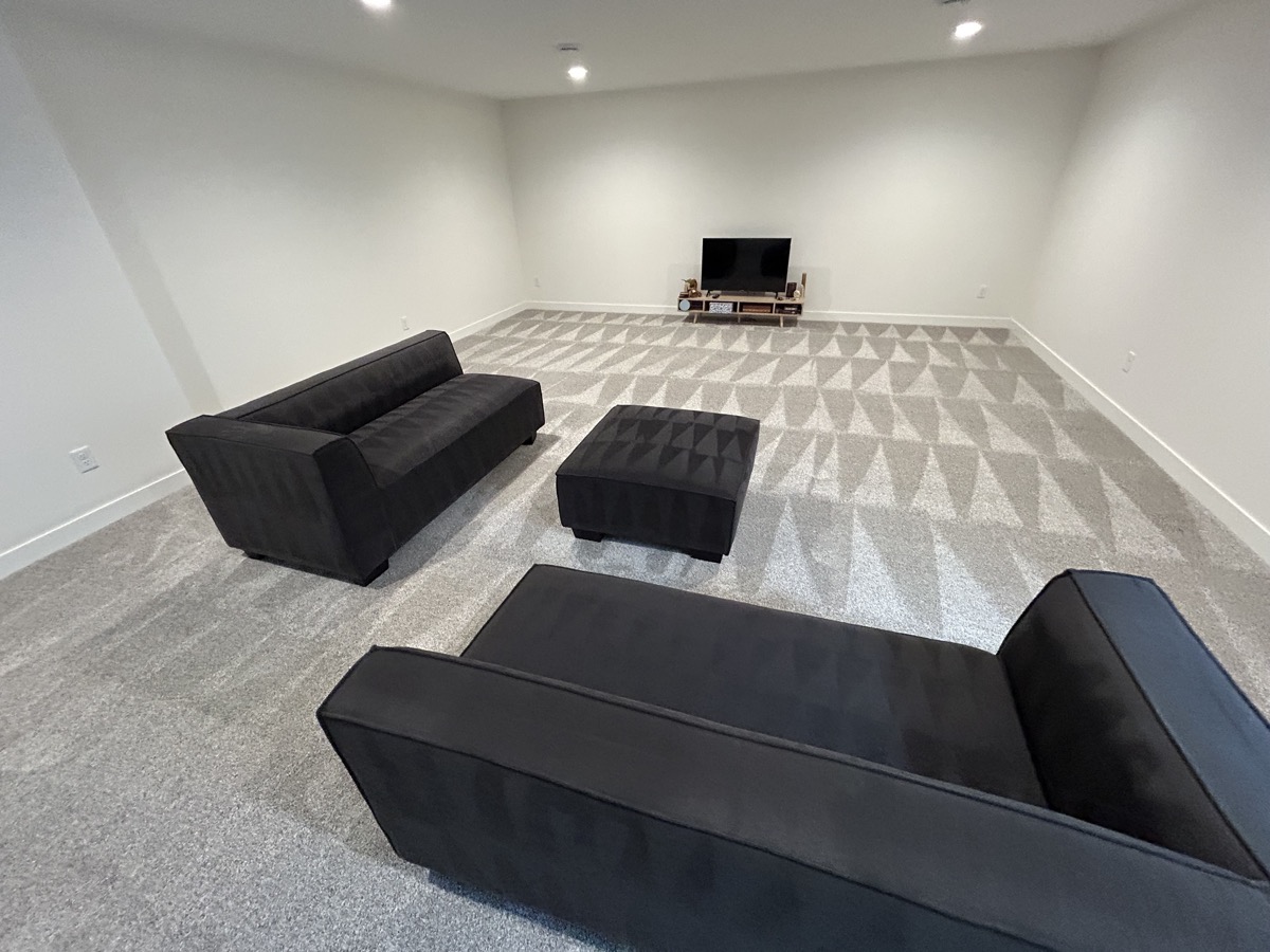 Carpet steam cleaning in a living room
